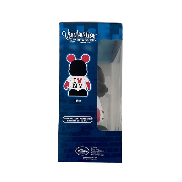 Disney NYC Exclusive 9” Vinylmation - Picture 4 of 4